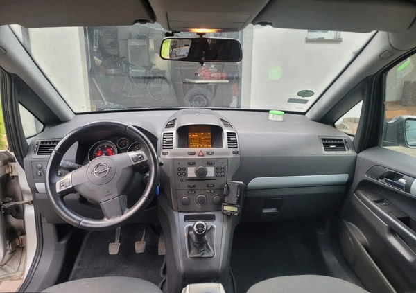 Opel Zafira cena 8900 przebieg: 358000, rok produkcji 2008 z Paczków małe 301
